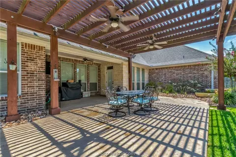 2805 Althea Ct, Bryan, TX 77808 photo 29