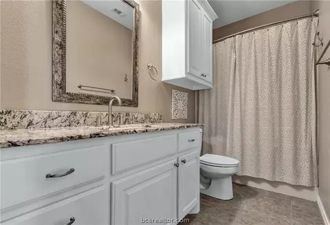 2805 Althea Ct, Bryan, TX 77808 photo 3