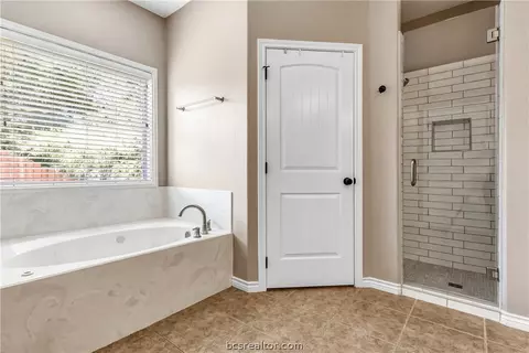2805 Althea Ct, Bryan, TX 77808 photo 22