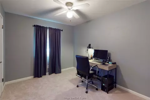 904 Cedar Cir, Bryan, TX 77803 photo 13