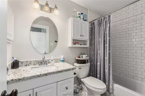 2100 Windsor Drive 25, Bryan, TX 77802 photo 11