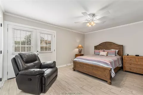 2100 Windsor Drive 25, Bryan, TX 77802 photo 10