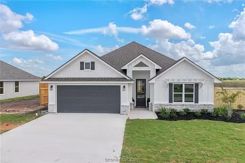 149 Rustic Trce, Snook, TX 77878 photo 1
