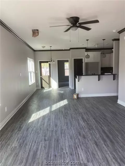 1013 Bittle Ln, Bryan, TX 77803 photo 5