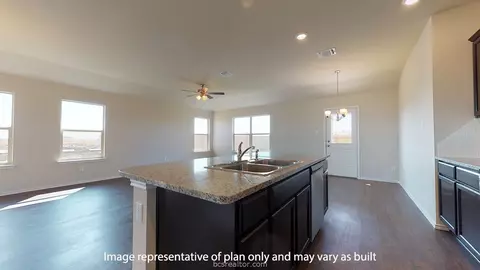 1934 Cartwright St, Bryan, TX 77807 photo 11