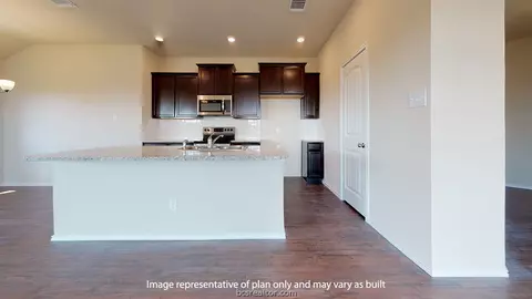 1934 Cartwright St, Bryan, TX 77807 photo 8
