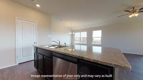 1934 Cartwright St, Bryan, TX 77807 photo 12