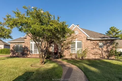 4609 Locksford Dr, Bryan, TX 77802 photo 3