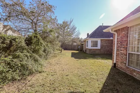 4609 Locksford Dr, Bryan, TX 77802 photo 20
