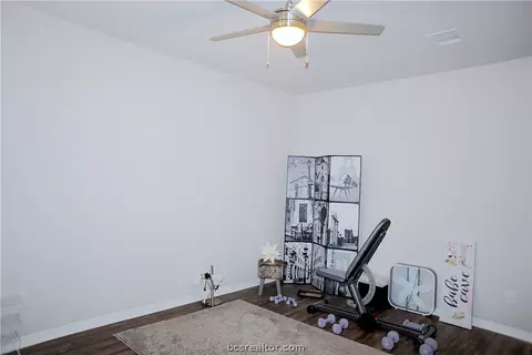 211 Tee, Bryan, TX 77801 photo 13