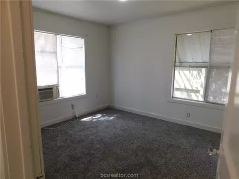 1119 E 23rd St, Bryan, TX 77803 photo 7