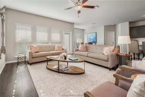 2011 Brisbane Way, Bryan, TX 77807 photo 3