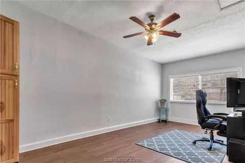 700 Ethel Blvd, Bryan, TX 77802 photo 5
