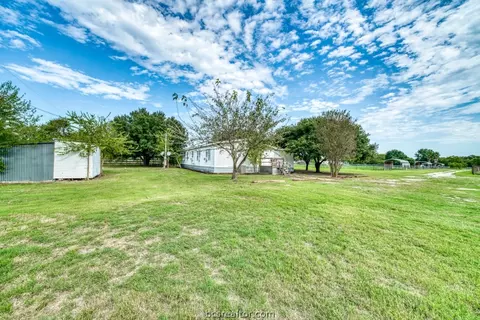 479 Marino Rd, Bryan, TX 77808 photo 3
