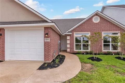 2007 Reagan Ct, Bryan, TX 77802 photo 1