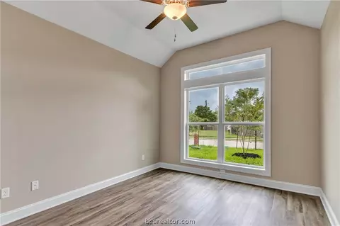 2007 Reagan Ct, Bryan, TX 77802 photo 21