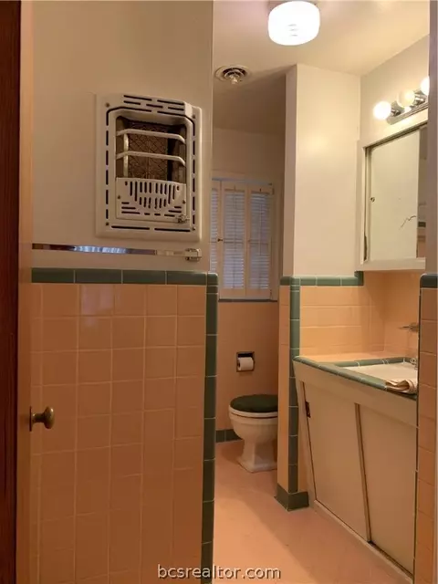 315 Tee Dr, Bryan, TX 77801 photo 18
