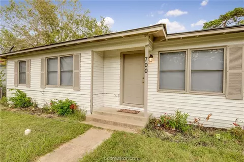 700 Ash St, Bryan, TX 77803 photo 6