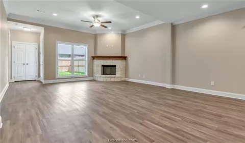 2005 Reagan Ct, Bryan, TX 77802 photo 10