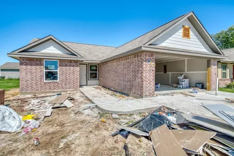 910 Northcrest, Bryan, TX 77801 photo 1