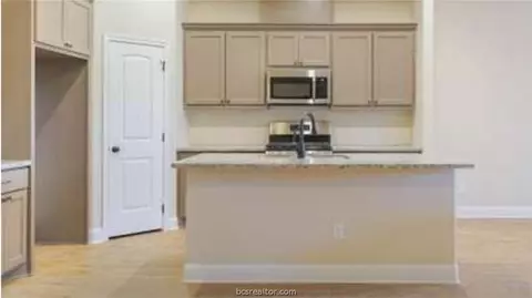 910 Northcrest, Bryan, TX 77801 photo 13