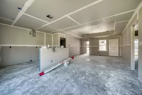 910 Northcrest, Bryan, TX 77801 photo 4