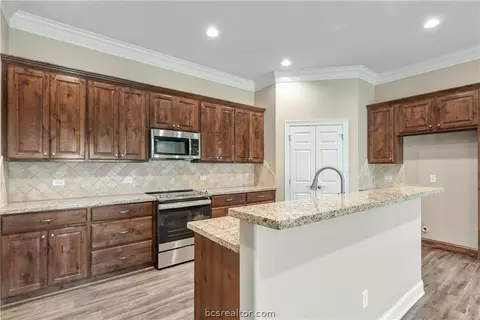 2001 Reagan Ct, Bryan, TX 77802 photo 10