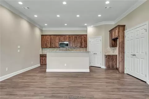 2001 Reagan Ct, Bryan, TX 77802 photo 8