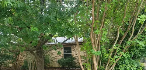 3205 Red Robin, Bryan, TX 77802 photo 6