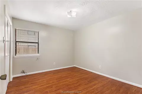 2706 Echo Glen Cir, Bryan, TX 77803 photo 18