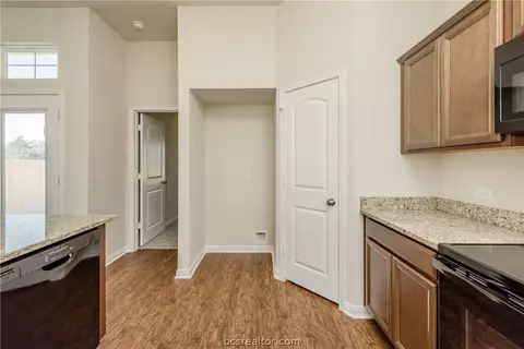 2007 Kathryn Dr, Bryan, TX 77807 photo 29