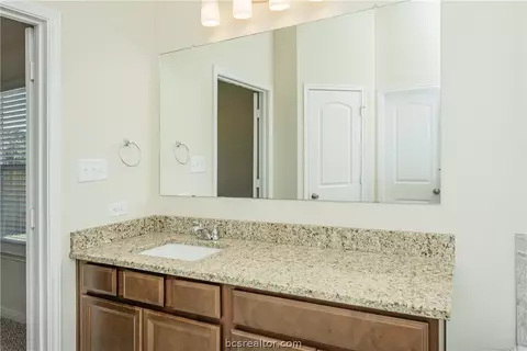 2007 Kathryn Dr, Bryan, TX 77807 photo 43