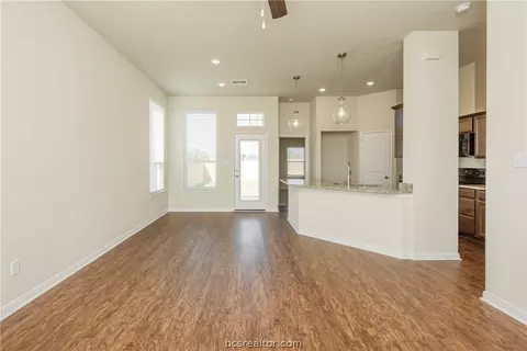 2007 Kathryn Dr, Bryan, TX 77807 photo 16