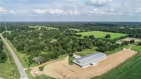 27643 Kickapoo Rd, Hockley, TX 77447 photo 5
