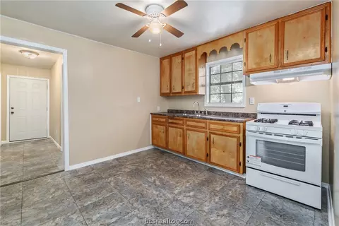 108 S Mcculloch St, Bryan, TX 77803 photo 6