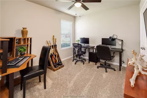 2015 Dumfries Dr, Bryan, TX 77807 photo 15