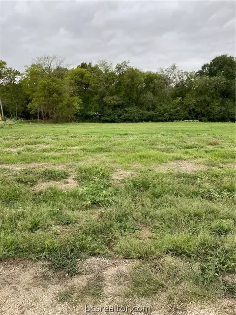 7889 Stiteler Dr, Bryan, TX 77808 photo 6