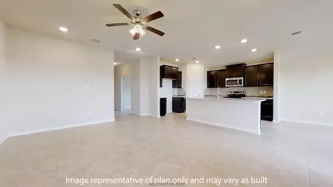 1929 Cartwright St, Bryan, TX 77807 photo 4