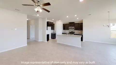 1929 Cartwright St, Bryan, TX 77807 photo 5