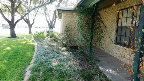 3242 Red Robin, Bryan, TX 77802 photo 10