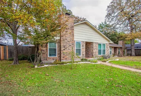 2905 Burning Tree Ct, Bryan, TX 77802 photo 20