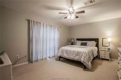 2905 Burning Tree Ct, Bryan, TX 77802 photo 12