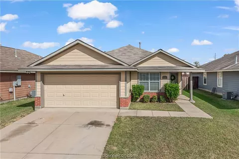 2104 Forge Hill Rd, Bryan, TX 77801 photo 1