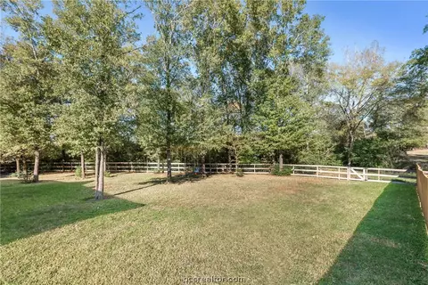 2906 Cinder Ct, Bryan, TX 77808 photo 36