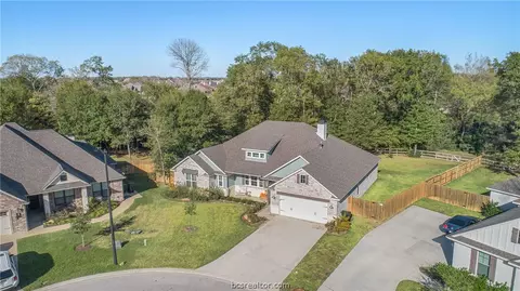 2906 Cinder Ct, Bryan, TX 77808 photo 3