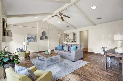 2100 Sharon Dr, Bryan, TX 77802 photo 7