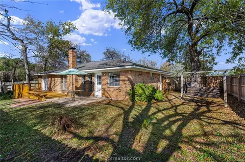 2100 Sharon Dr, Bryan, TX 77802 photo 25