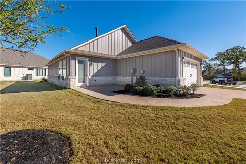 2842 Memory Ln, Bryan, TX 77807 photo 32