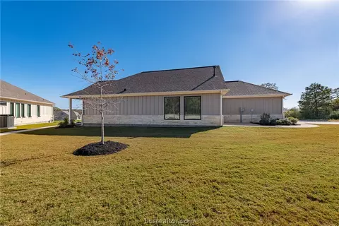 2842 Memory Ln, Bryan, TX 77807 photo 33