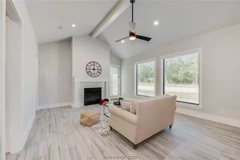 2842 Memory Ln, Bryan, TX 77807 photo 13